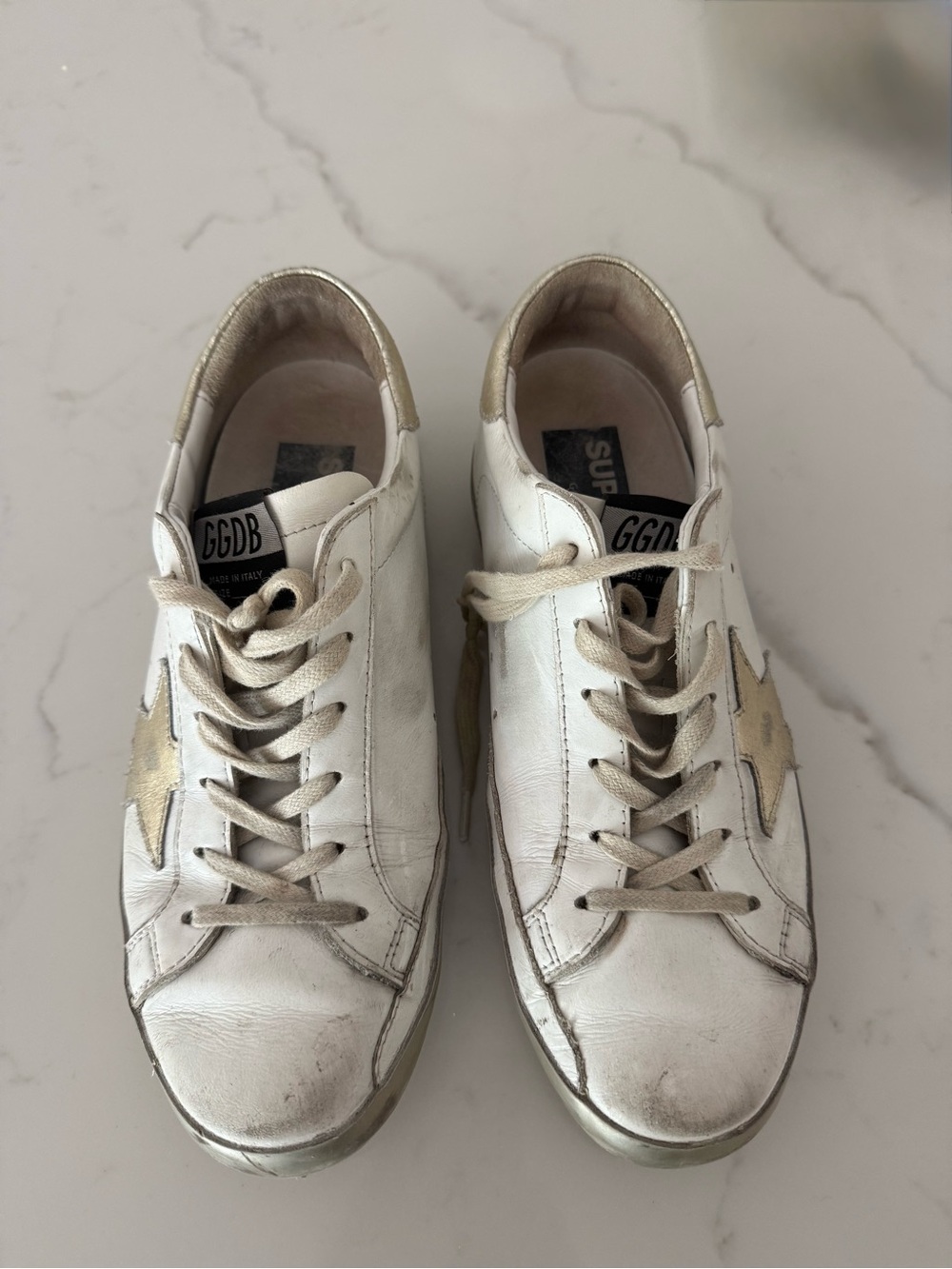 Golden Goose White Leather Low-Top Sneakers with Gold Star Accents